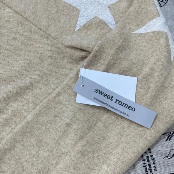 Sweet Romeo Star Knit Slouch Dolman Sweater - Picture 6 of 11